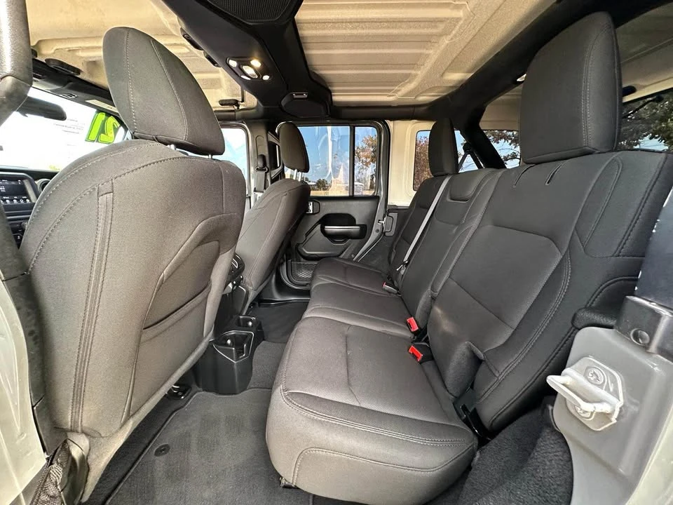 2021 Jeep JL Wrangler - Image 11 of 13
