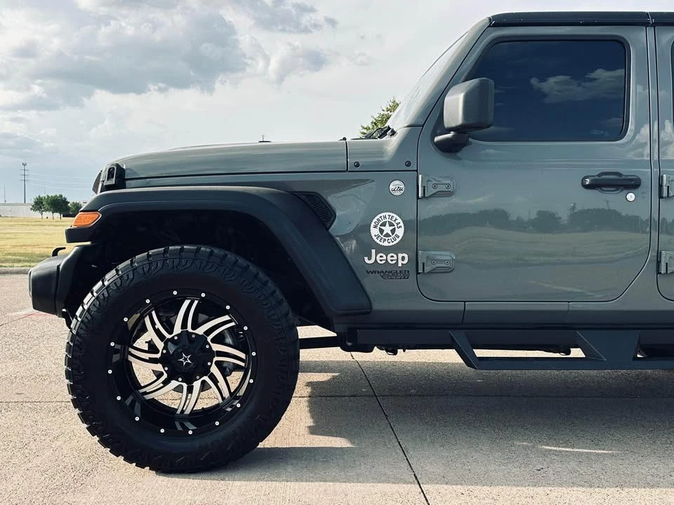 2021 Jeep JL Wrangler - Image 6 of 13