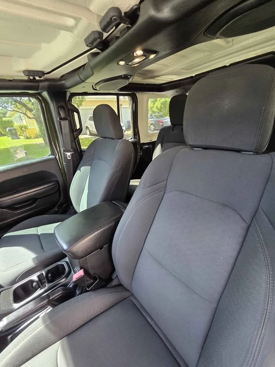 2021 Jeep JL Wrangler - Image 11 of 16