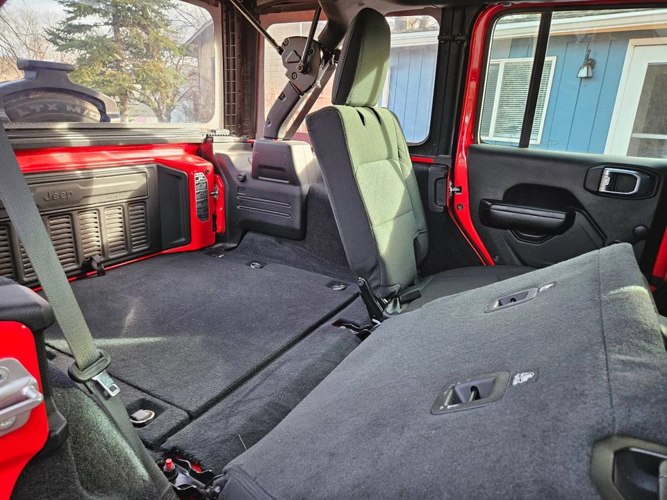 2021 Jeep JL Wrangler - Image 12 of 15