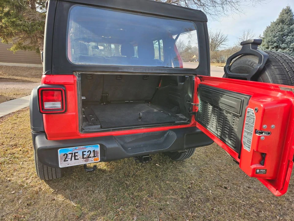 2021 Jeep JL Wrangler - Image 13 of 15