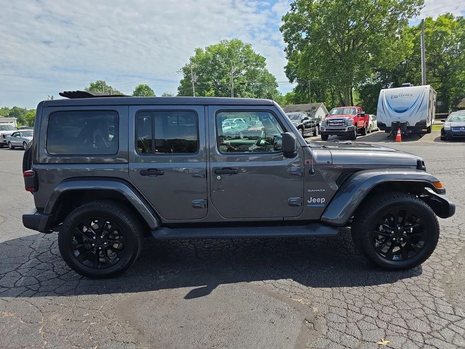 2021 Jeep - Image 21 of 29
