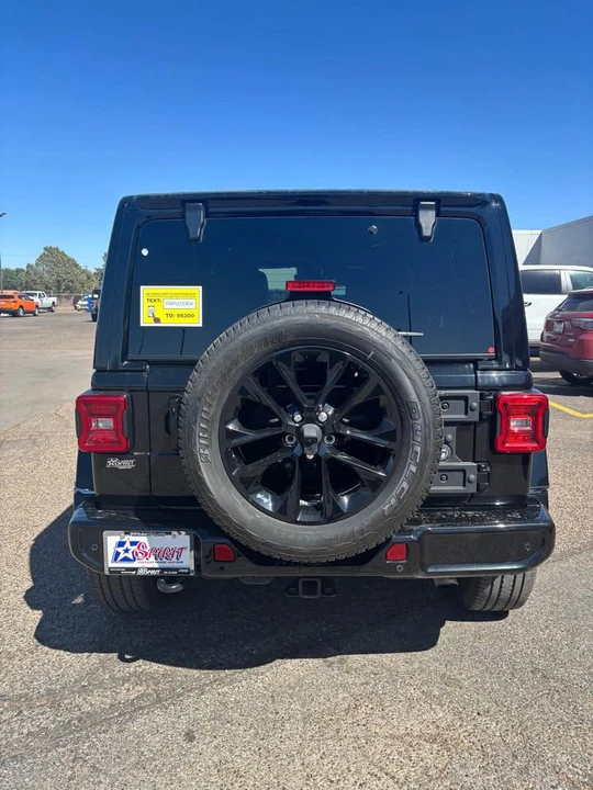 2021 Jeep JL Wrangler - Image 5 of 9