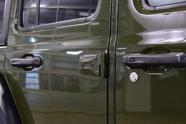 2021 Jeep JL Wrangler - Image 18 of 21