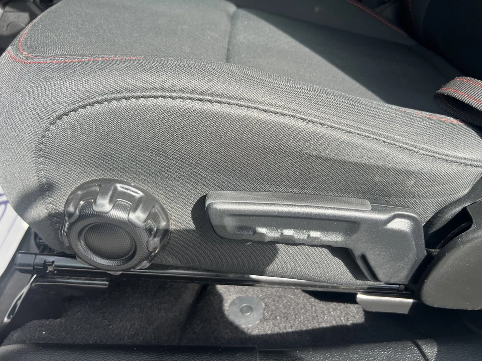 2021 Jeep JL Wrangler - Image 17 of 28