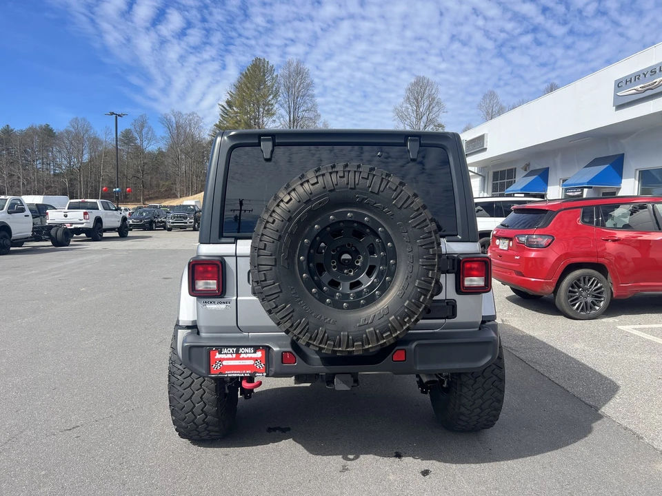 2021 Jeep JL Wrangler - Image 2 of 28
