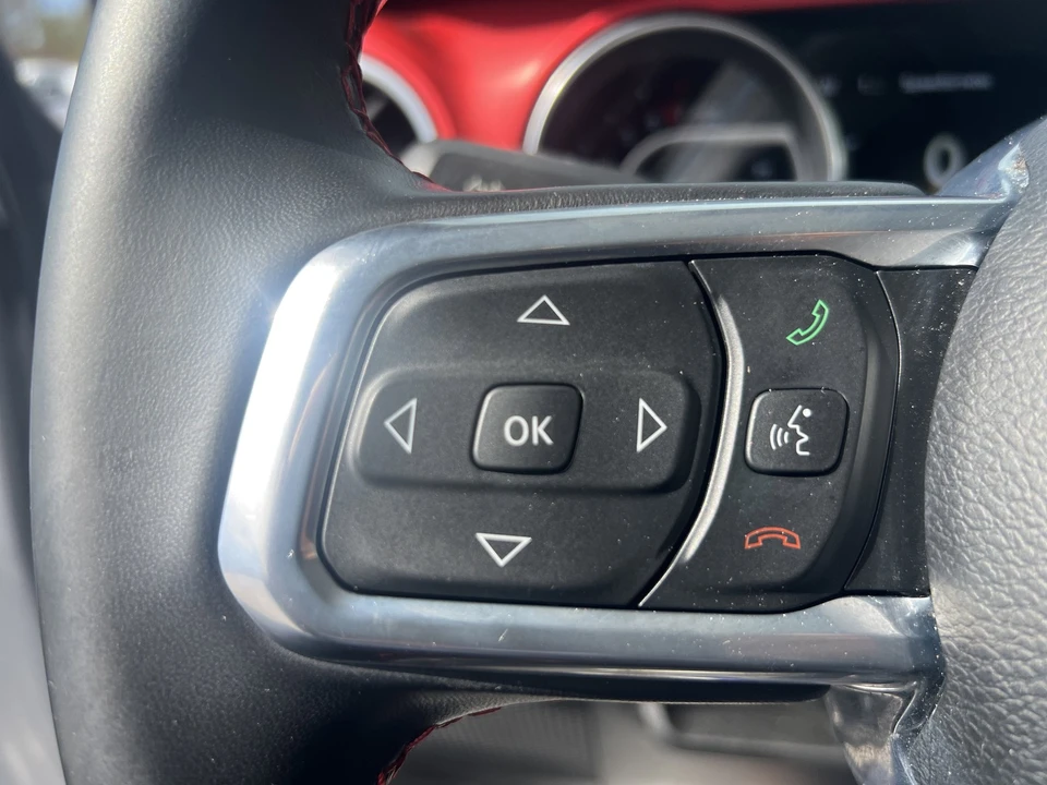 2021 Jeep JL Wrangler - Image 23 of 28