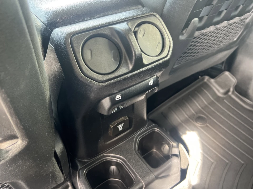 2021 Jeep JL Wrangler - Image 13 of 28