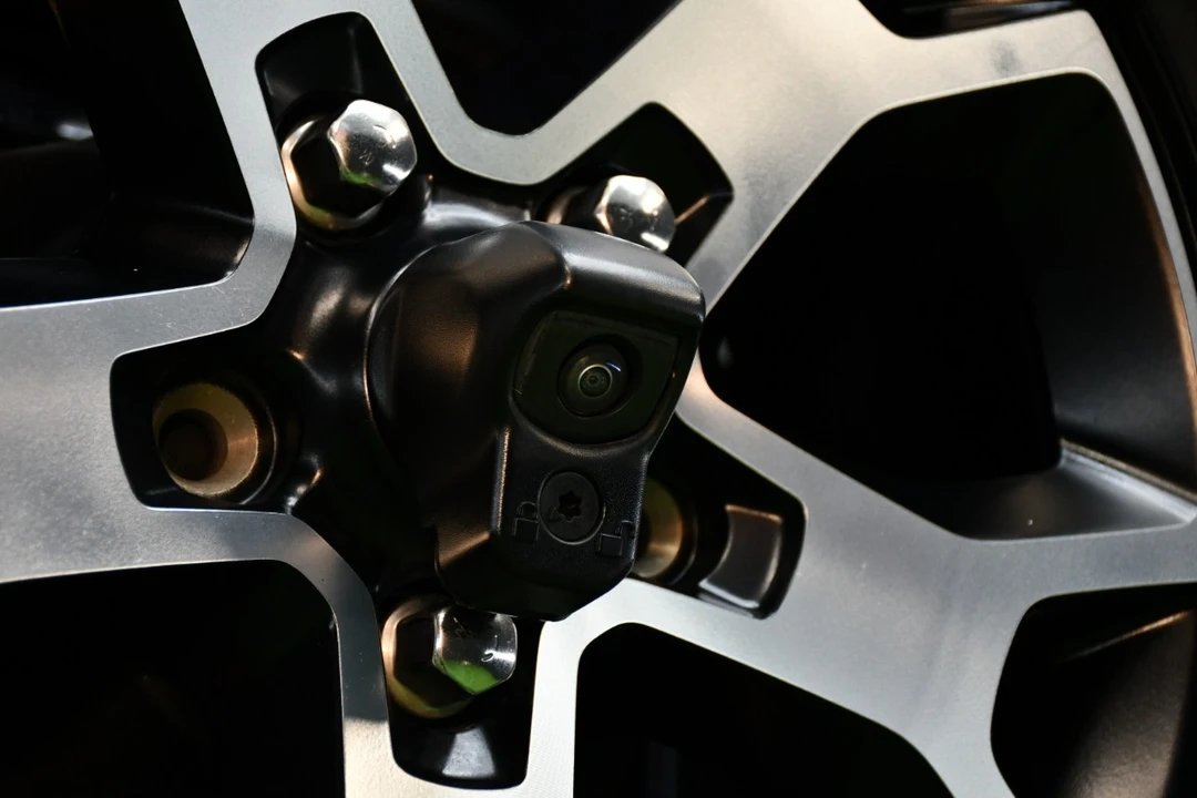 2021 Jeep JL Wrangler - Image 15 of 21