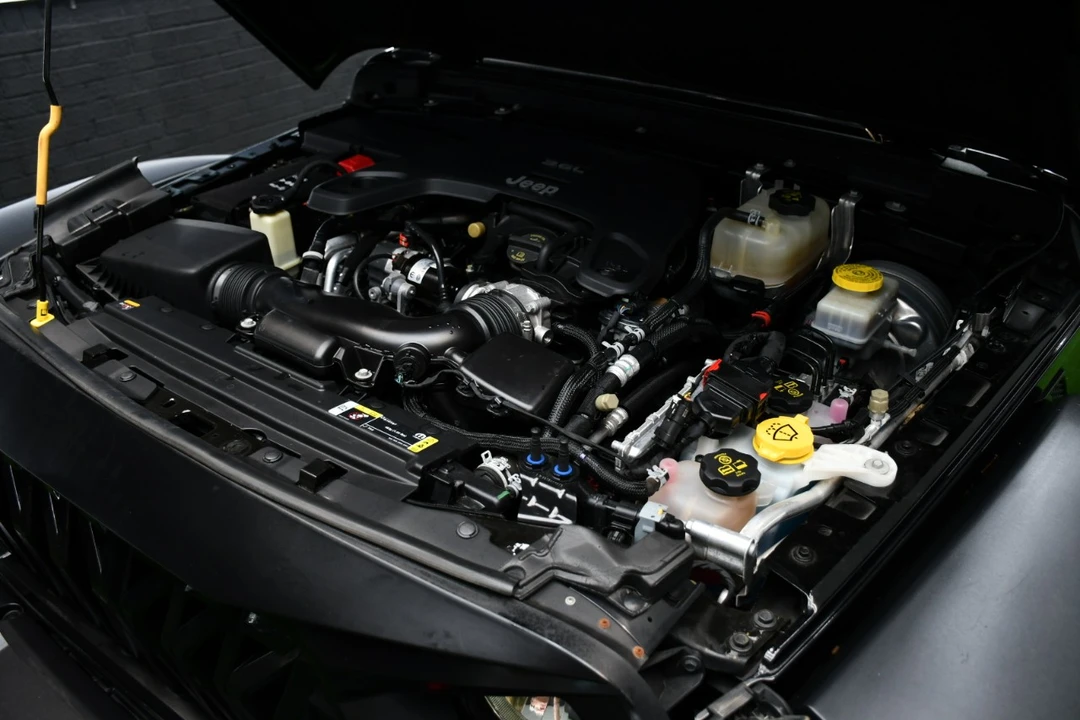 2021 Jeep JL Wrangler - Image 17 of 21