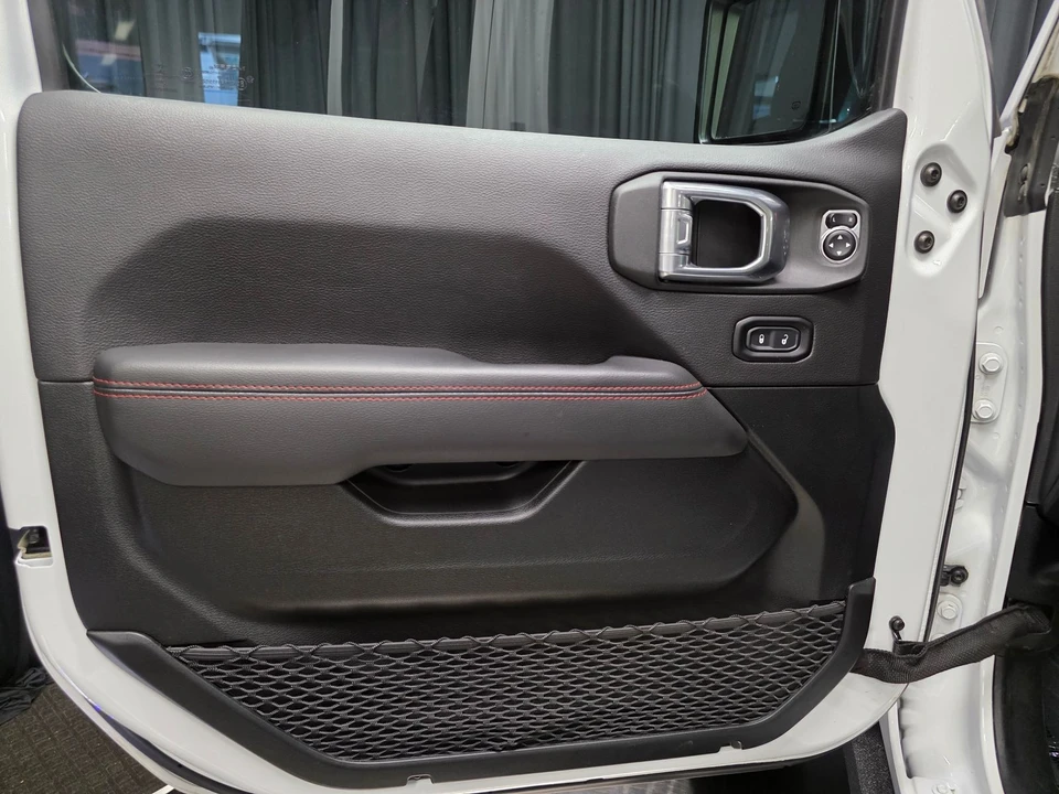 2021 Jeep JL Wrangler - Image 24 of 31