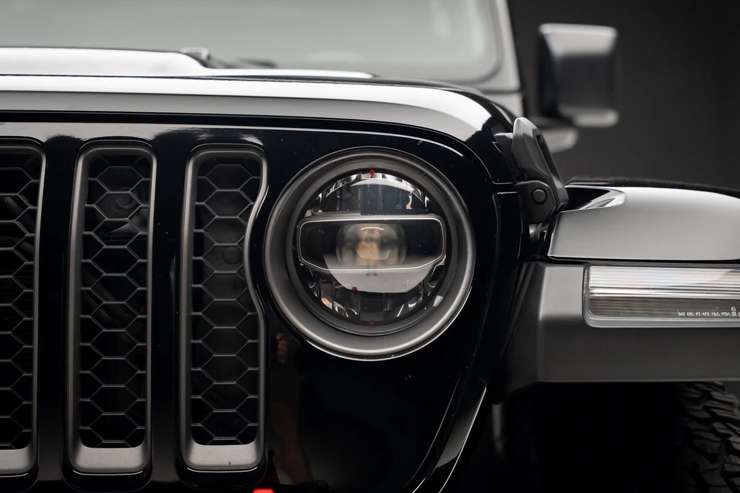 2021 Jeep JL Wrangler - Image 9 of 12
