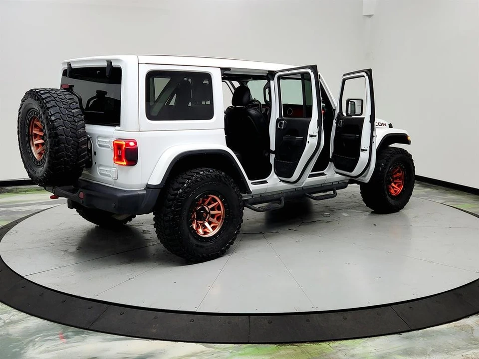 2021 Jeep JL Wrangler - Image 11 of 21