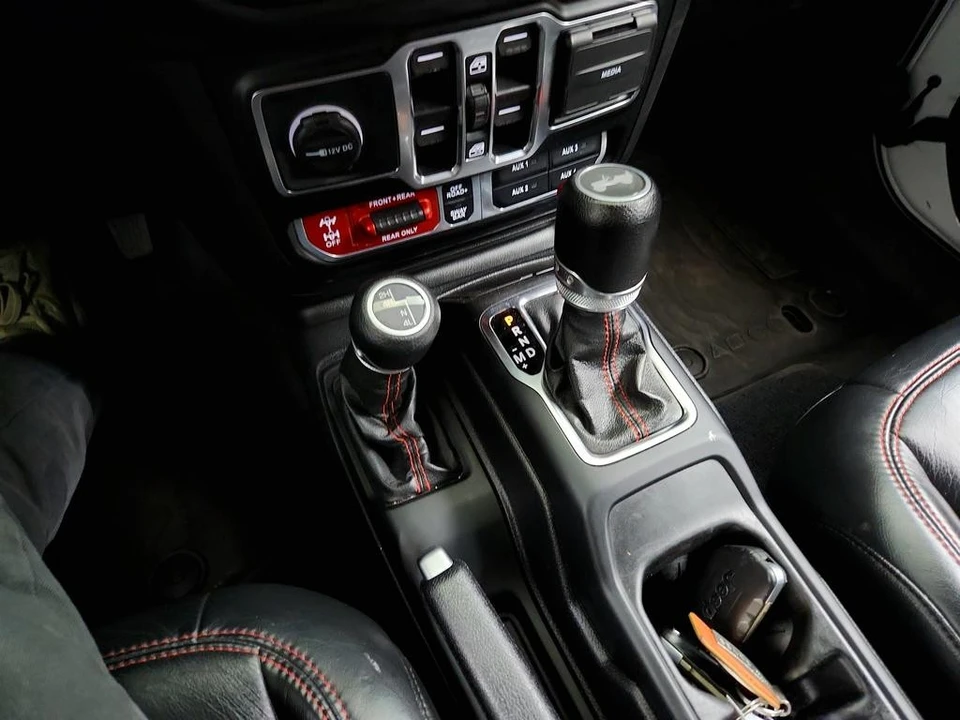 2021 Jeep JL Wrangler - Image 18 of 21