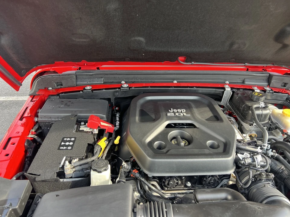 2021 Jeep JL Wrangler - Image 23 of 24