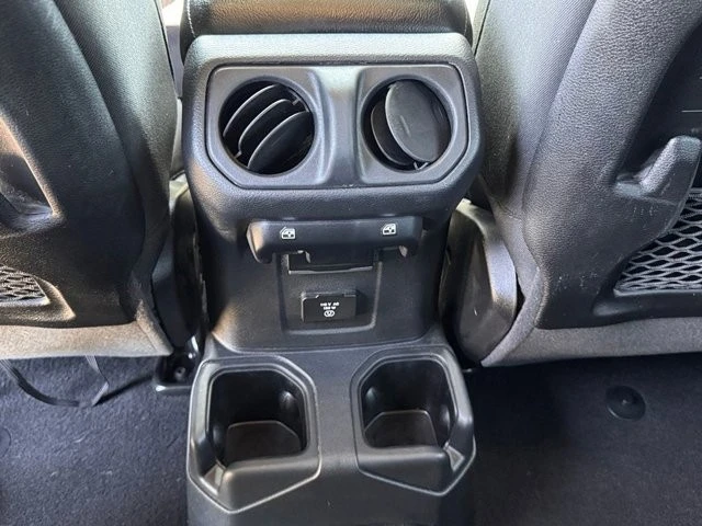 2021 Jeep JL Wrangler - Image 29 of 30
