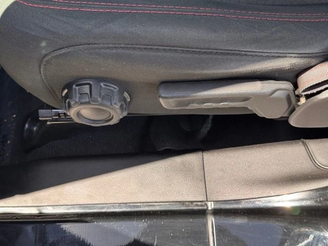 2021 Jeep JL Wrangler - Image 18 of 30