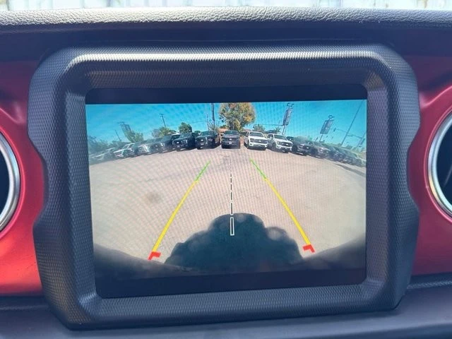 2021 Jeep JL Wrangler - Image 26 of 30