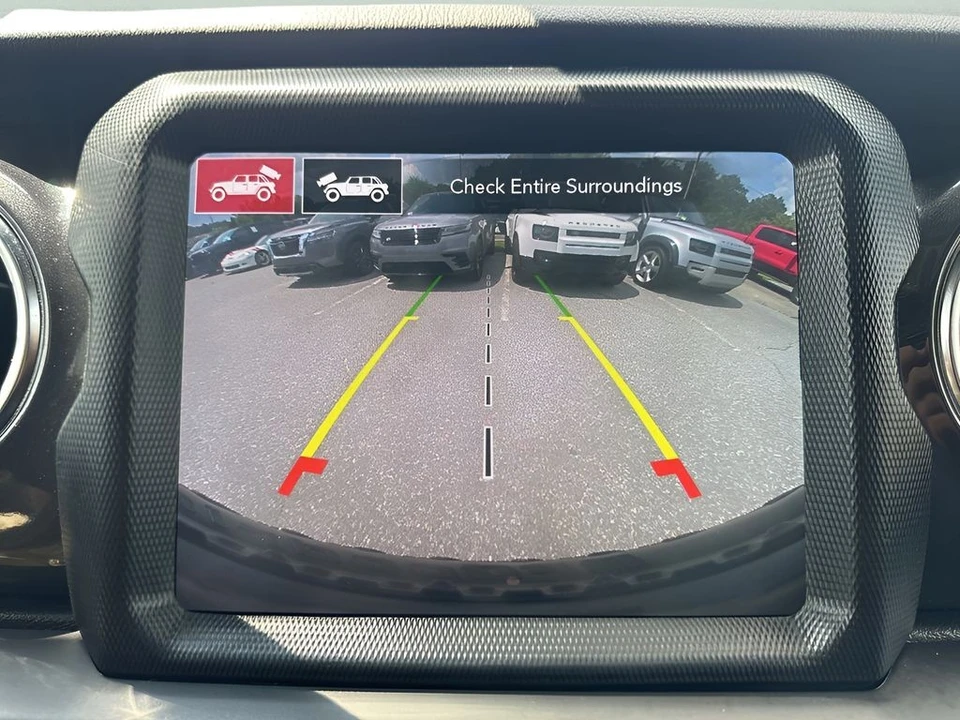 2021 Jeep JL Wrangler - Image 19 of 21