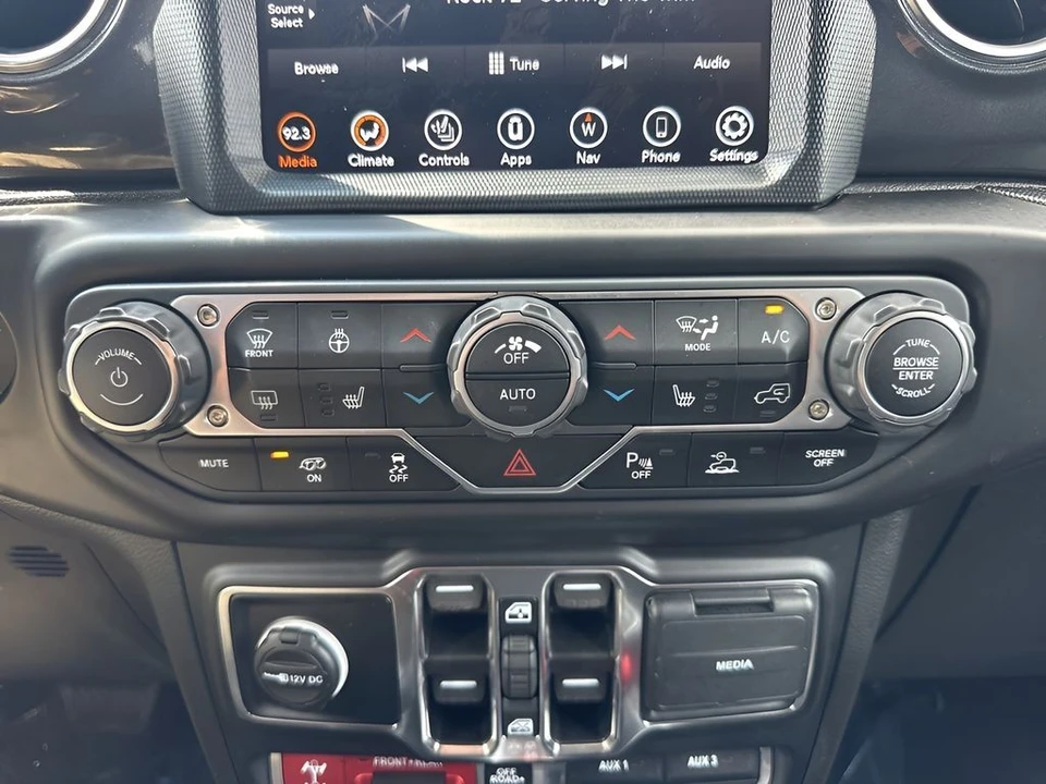 2021 Jeep JL Wrangler - Image 17 of 21