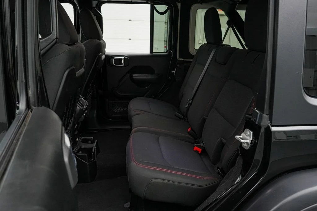 2021 Jeep JL Wrangler - Image 19 of 21