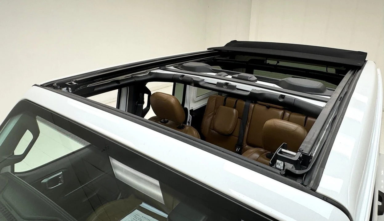 2021 Jeep - Image 22 of 31