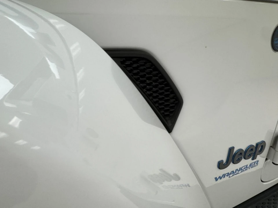 2021 Jeep - Image 15 of 31