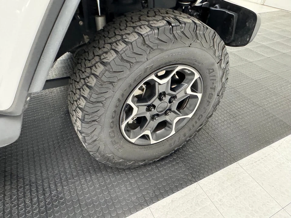2021 Jeep - Image 30 of 31