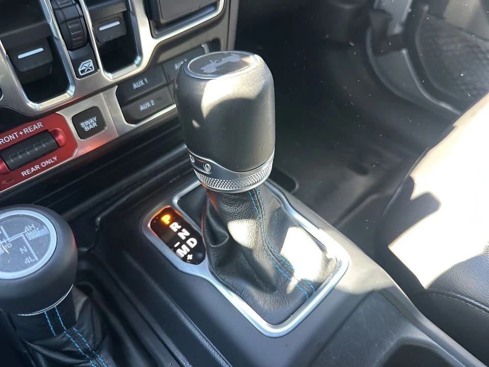 2021 Jeep JL Wrangler - Image 15 of 21