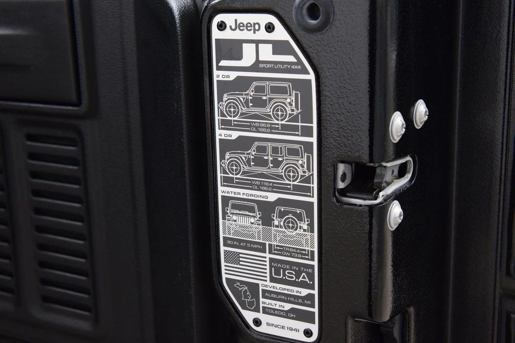 2021 Jeep JL Wrangler - Image 20 of 21