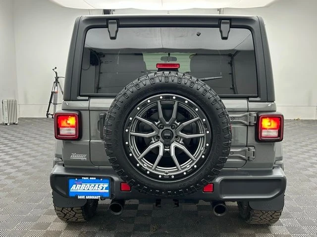 2021 Jeep JL Wrangler - Image 11 of 12