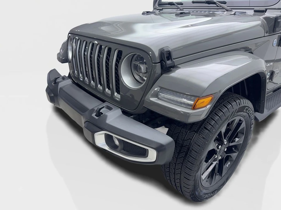 2021 Jeep JL Wrangler - Image 16 of 21