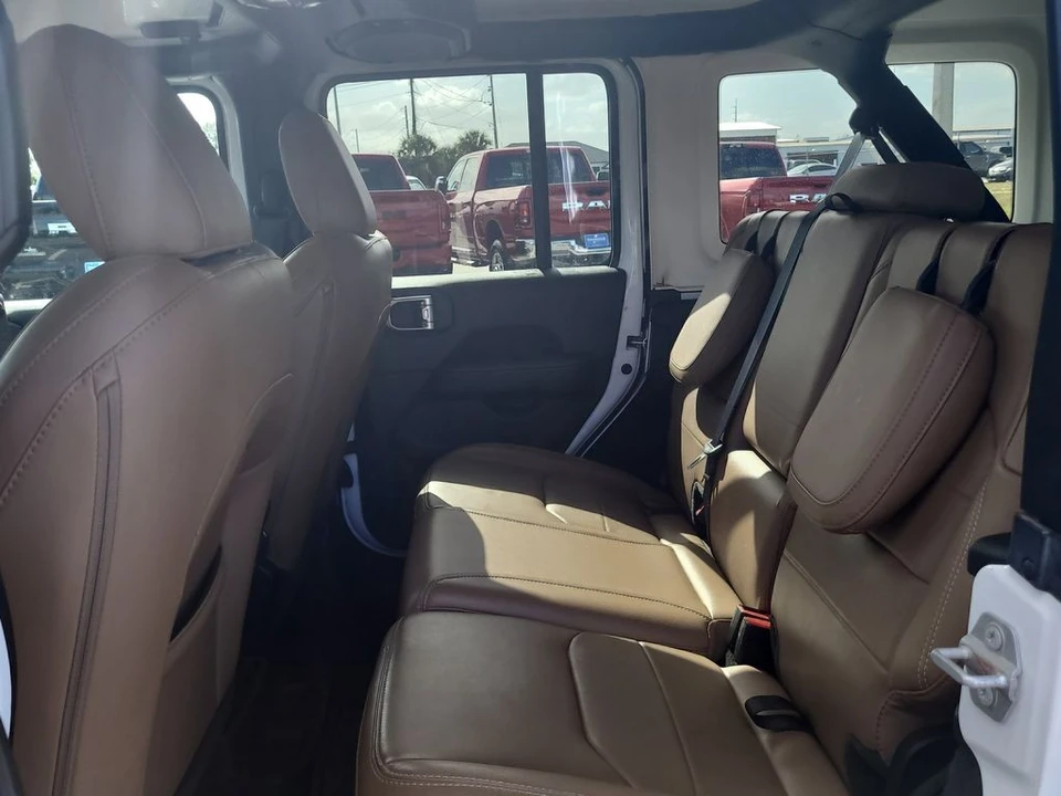 2021 Jeep JL Wrangler - Image 11 of 12