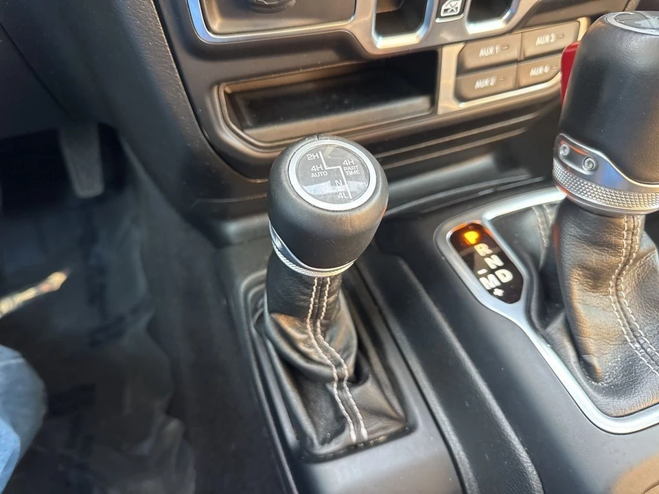 2021 Jeep JL Wrangler - Image 20 of 21