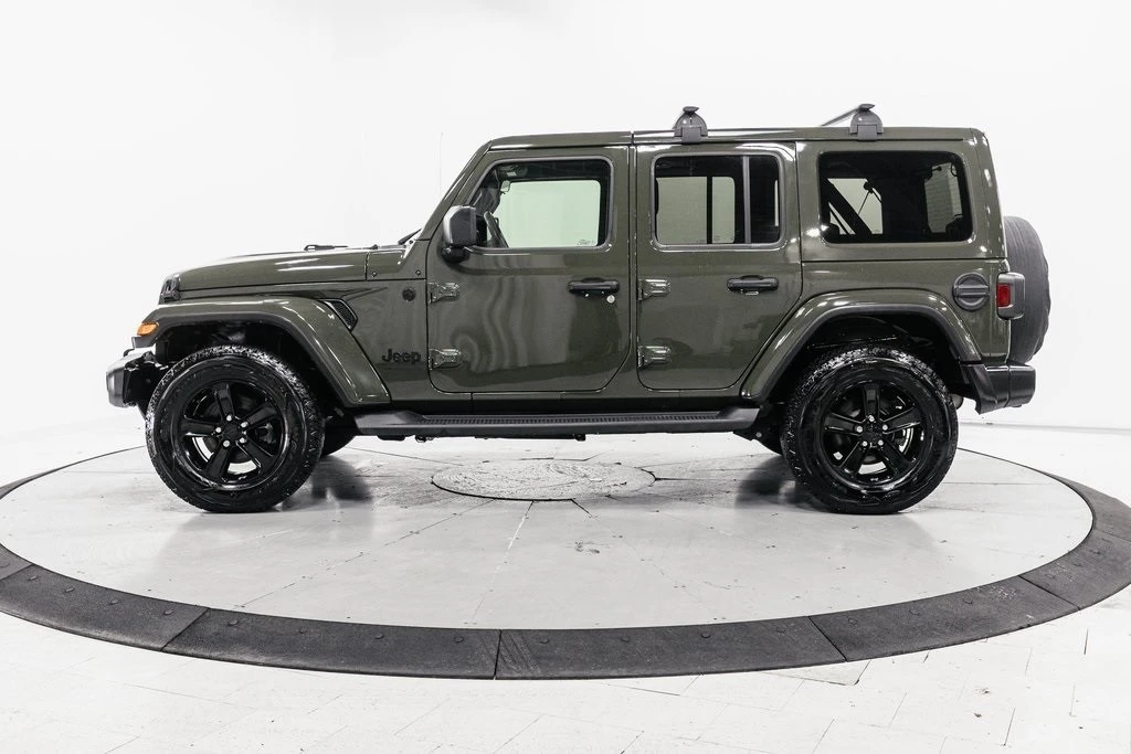 2021 Jeep JL Wrangler - Image 4 of 12