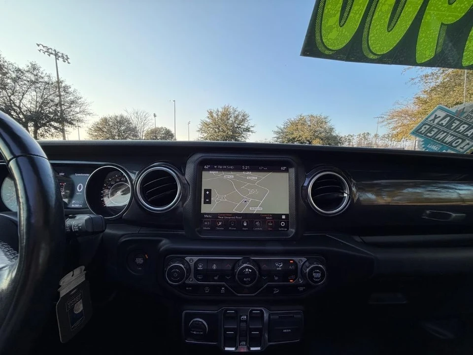 2021 Jeep JL Wrangler - Image 17 of 21