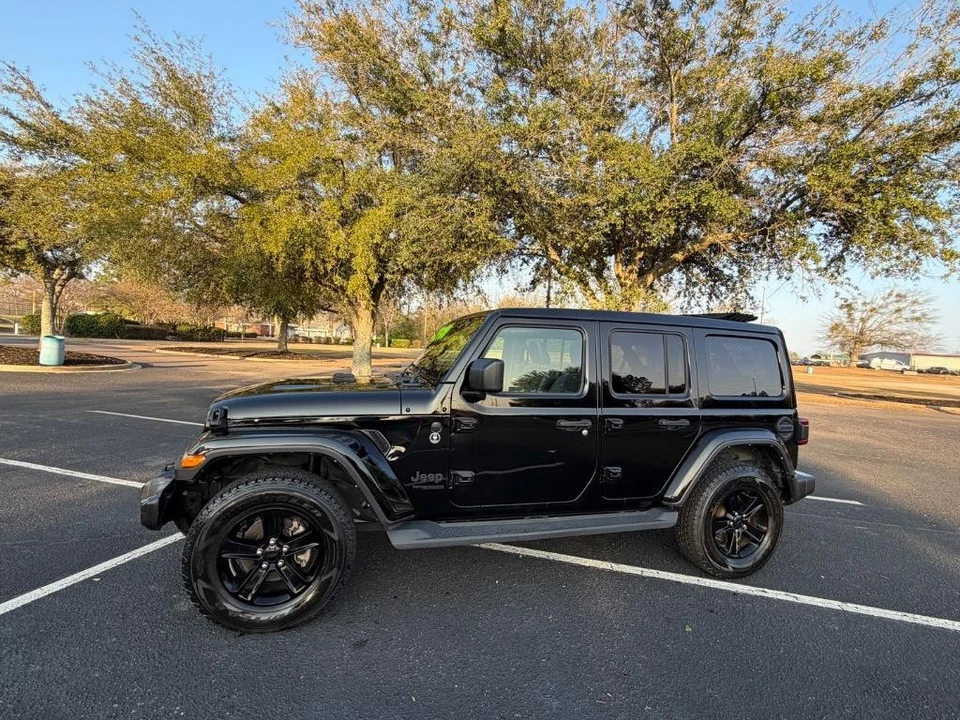 2021 Jeep JL Wrangler - Image 2 of 21