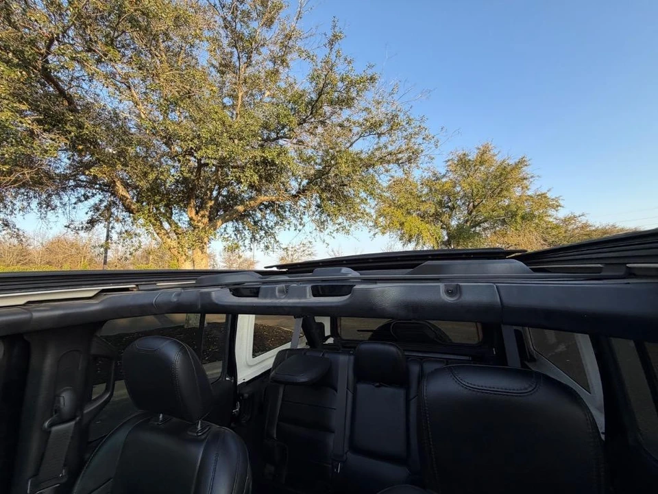 2021 Jeep JL Wrangler - Image 14 of 21