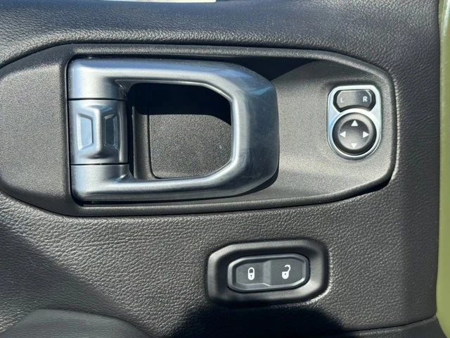 2021 Jeep JL Wrangler - Image 20 of 21
