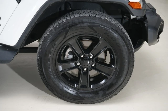 2021 Jeep JL Wrangler - Image 21 of 21