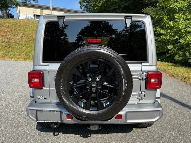 2021 Jeep JL Wrangler - Image 7 of 12