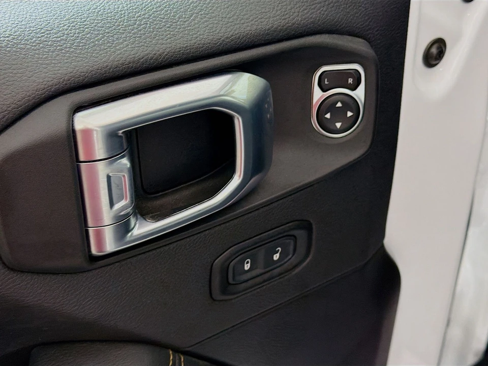 2021 Jeep JL Wrangler - Image 22 of 31