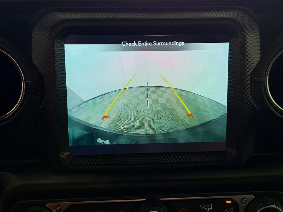 2021 Jeep JL Wrangler - Image 19 of 21
