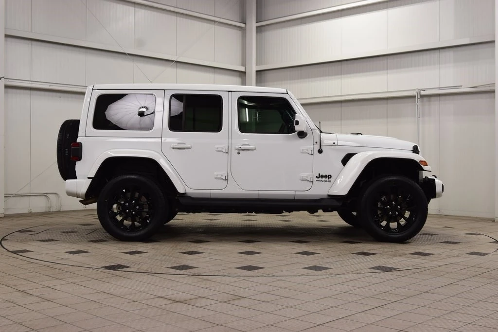 2021 Jeep JL Wrangler - Image 9 of 12