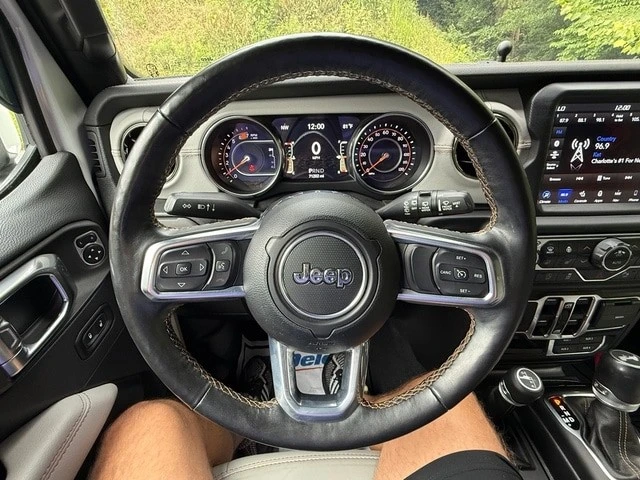 2021 Jeep JL Wrangler - Image 19 of 31