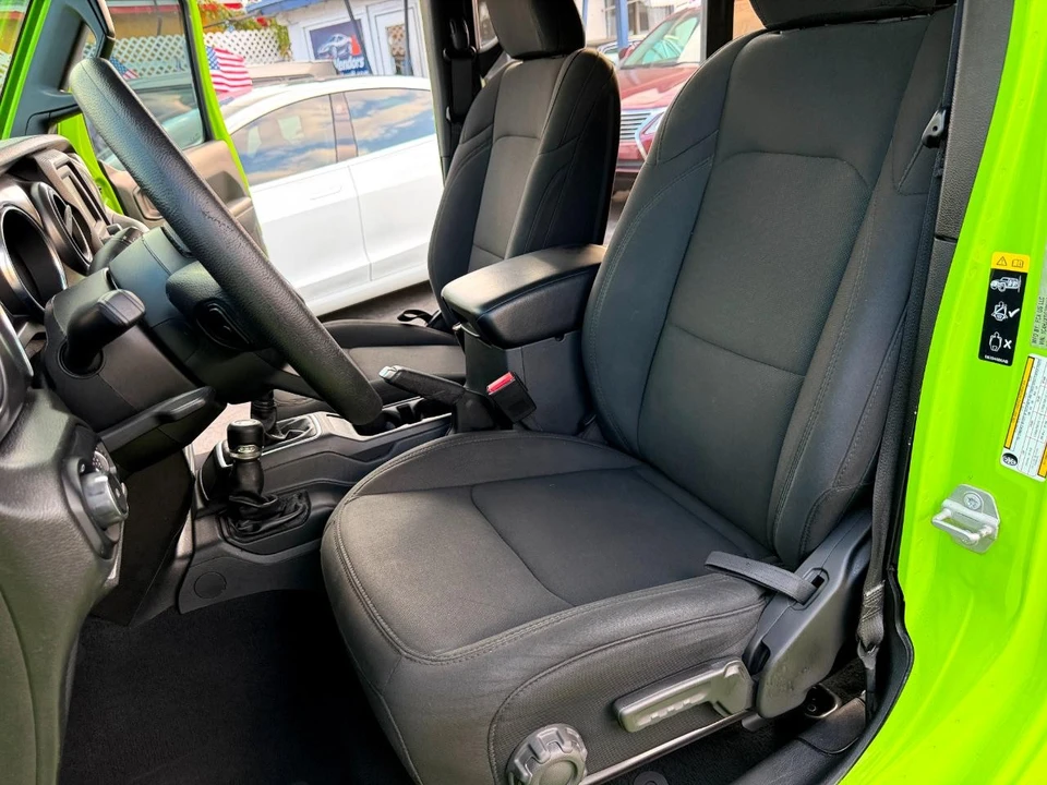 2021 Jeep JL Wrangler - Image 22 of 31