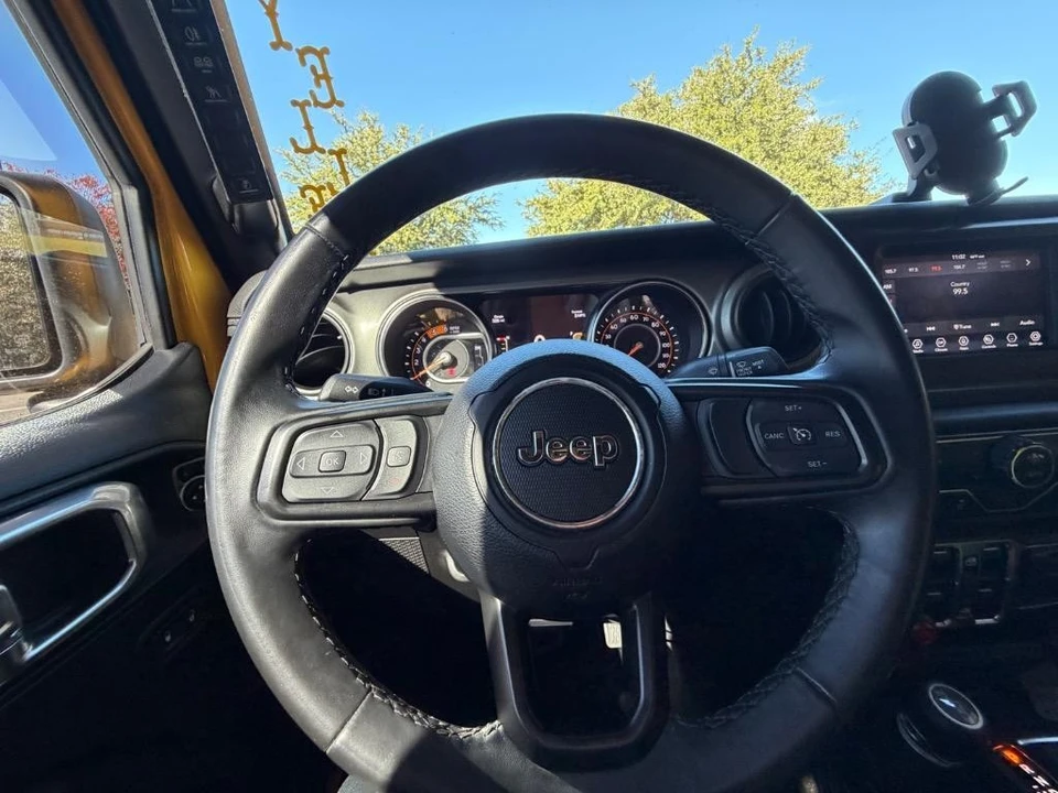 2021 Jeep JL Wrangler - Image 14 of 21
