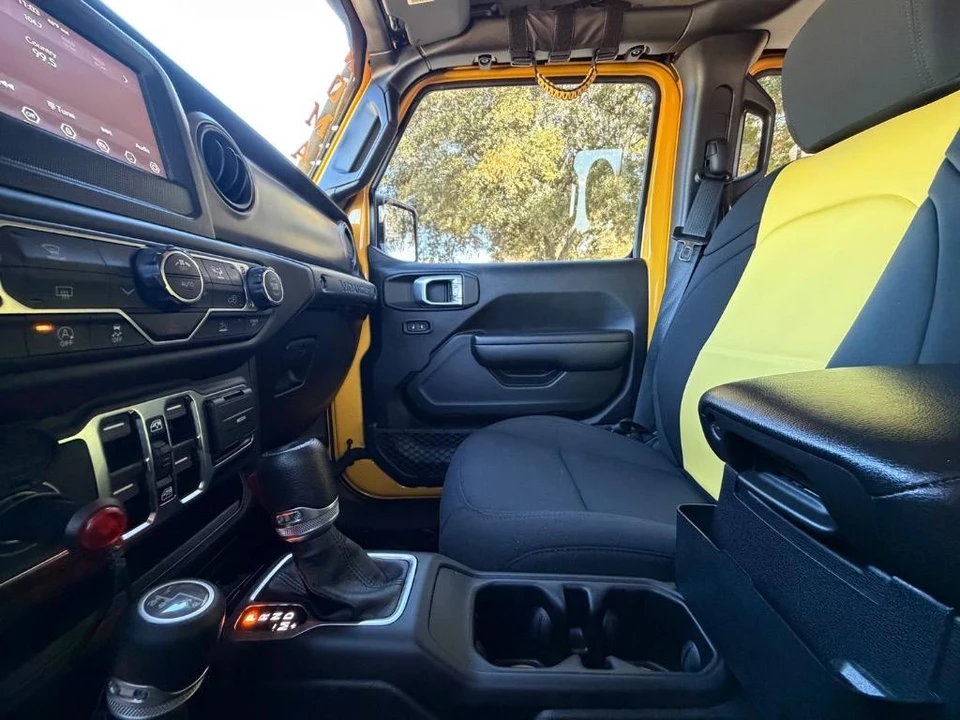 2021 Jeep JL Wrangler - Image 19 of 21