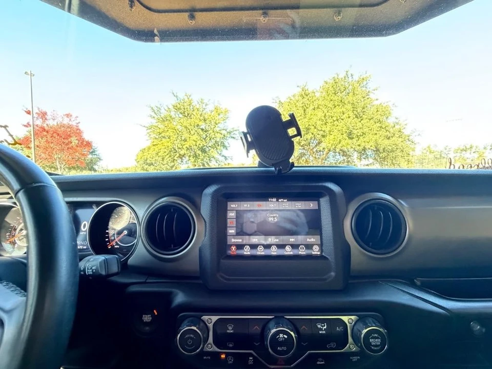 2021 Jeep JL Wrangler - Image 16 of 21