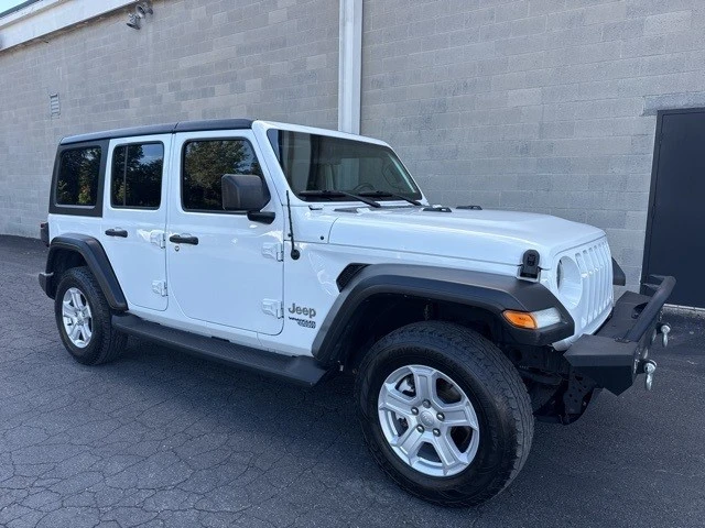 2021 Jeep JL Wrangler - Image 2 of 12